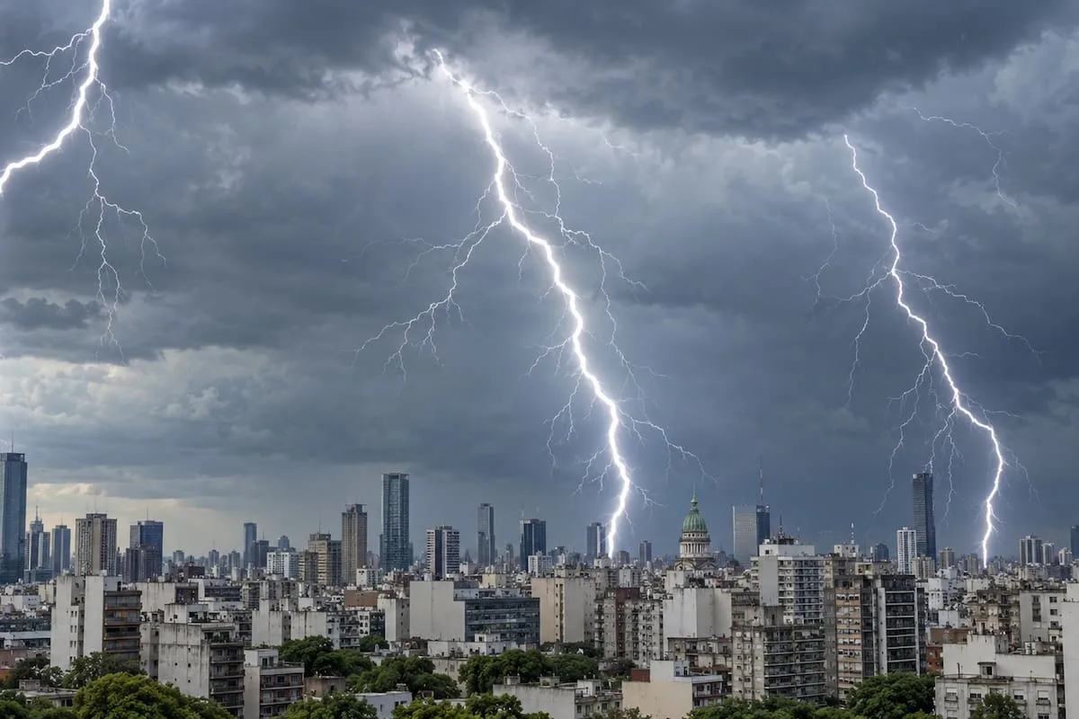 Ciclogénesis de 72 horas: alerta por lluvias, vientos y tormentas en Santa Fe
