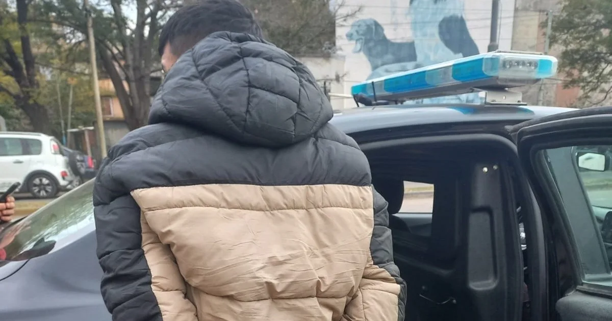 Detienen en barrio Toba al sindicado instigador de balaceras y notas mafiosas