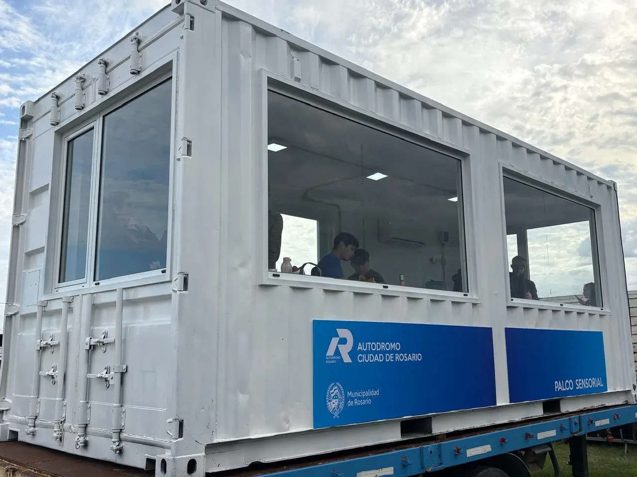 El autódromo de Rosario abrió el primer palco sensorial de Santa Fe