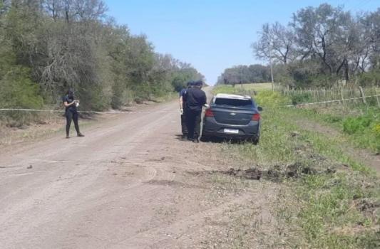 Hallan muerto a un hombre en Roldán: dos detenidos y la investigación en curso