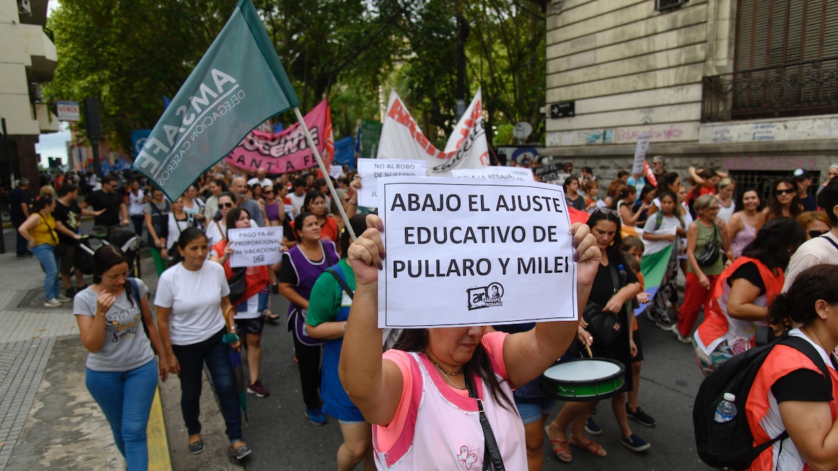 Quince provincias con conflicto docente exponen estrés fiscal y falta de soluciones rápidas